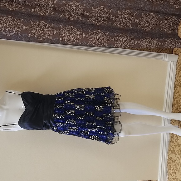 Jessica Dresses & Skirts - Jessica designs size 7 homecoming dress